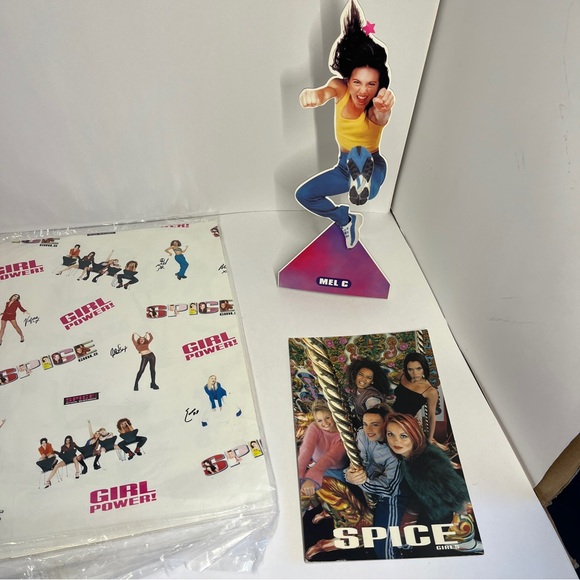 Vintage 90s Spice Girls Lot Gift-wrap Postcard Lollipop Tins Hat Mirror Pin Y2k - Picture 4 of 16